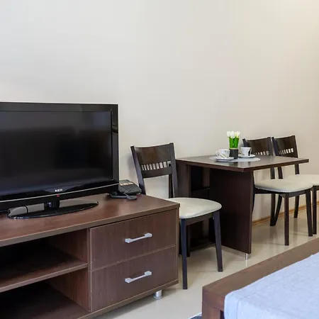 Issa Lighthouse Baltjik