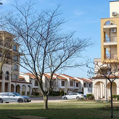 Apartament Issa Lighthouse