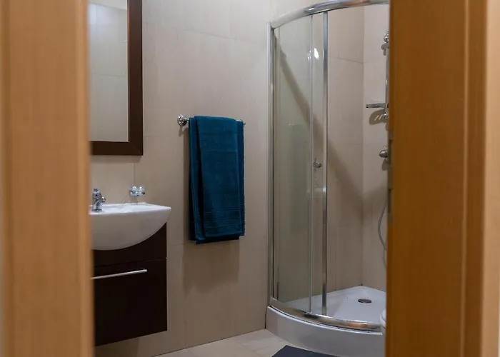 Issa Lighthouse Appartement Baltsjik