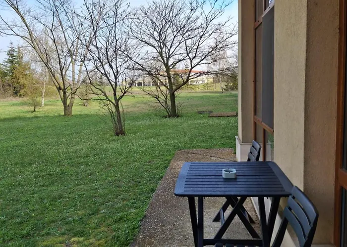 Issa Lighthouse Appartement *