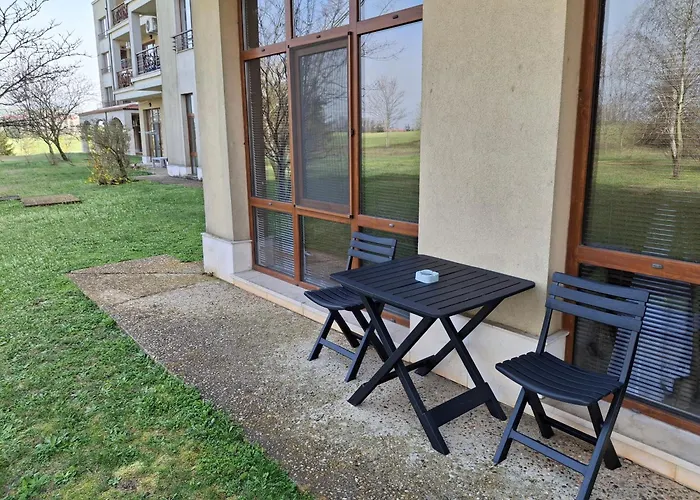 Issa Lighthouse Appartement *